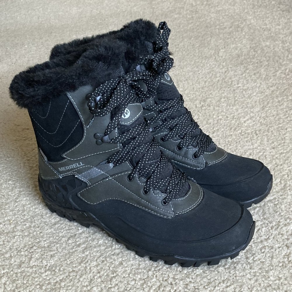 MERRELL Women’s Winter Performance Boots, Select-Dry, Insulated, Size 7.5